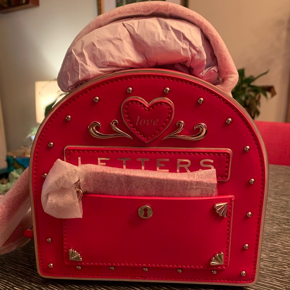 SUPER RARE/ Kate Spade Cross-Body Yours Truly Mailbox Bag-epic Valentine bag!!